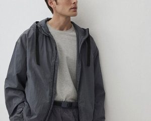 ژاکت خاکستری کلاهدار